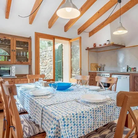 Semi-detached Sunny Country House, Near Gr221 Holiday home